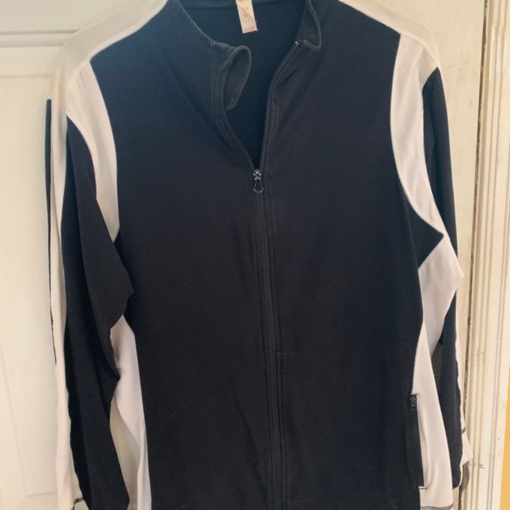 Athletic jacket